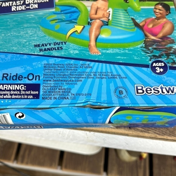 H2O GO fantasy dragon ride -on ages 3 plus new in box box is a little damaged - Picture 7 of 7